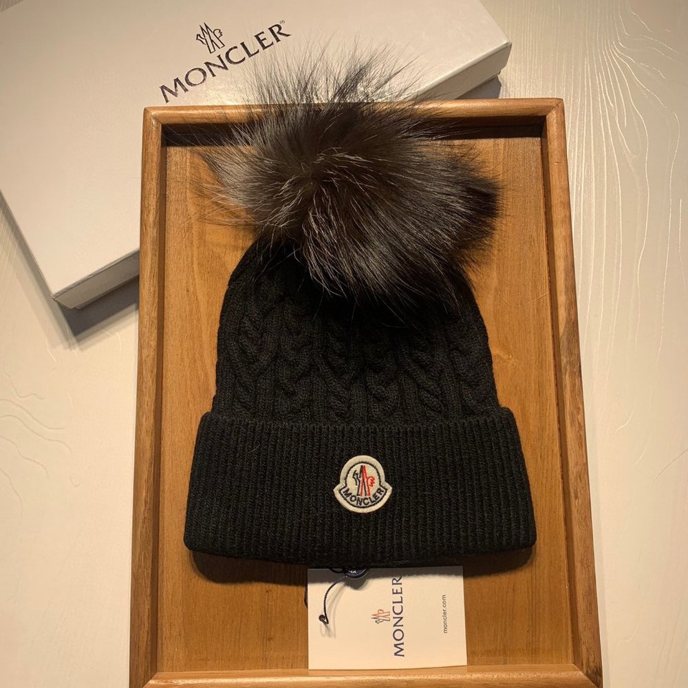 Moncler black winter hat